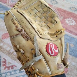 Rawlings Fastback Holdster Left Hander Tan Baseball Glove 12 1/2